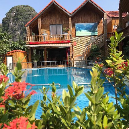 วินดี้ ฟิลด์ วิลลา Hotel นิญบิ่ญ ภายนอก รูปภาพ